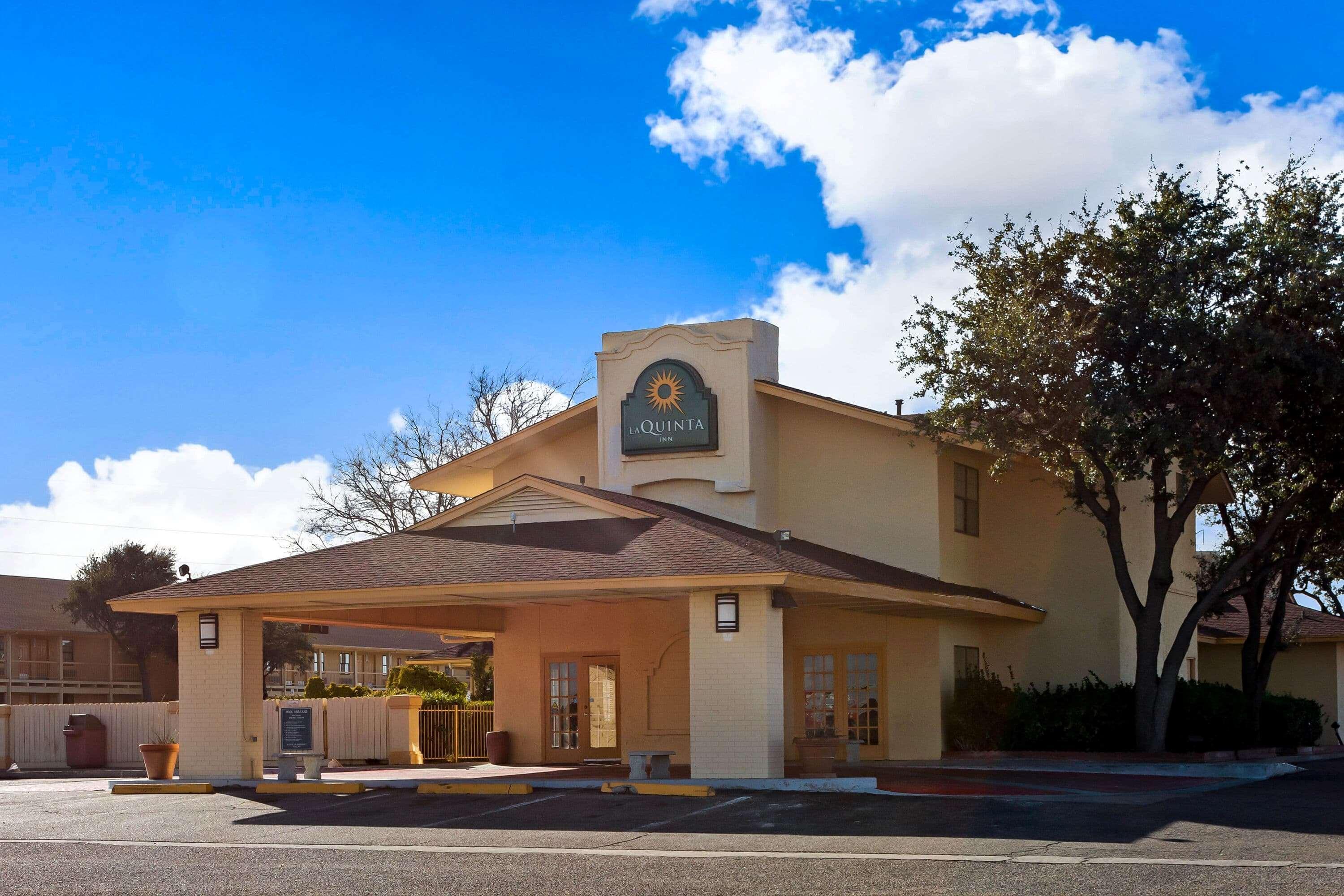 Baymont By Wyndham Fort Stockton Buitenkant foto